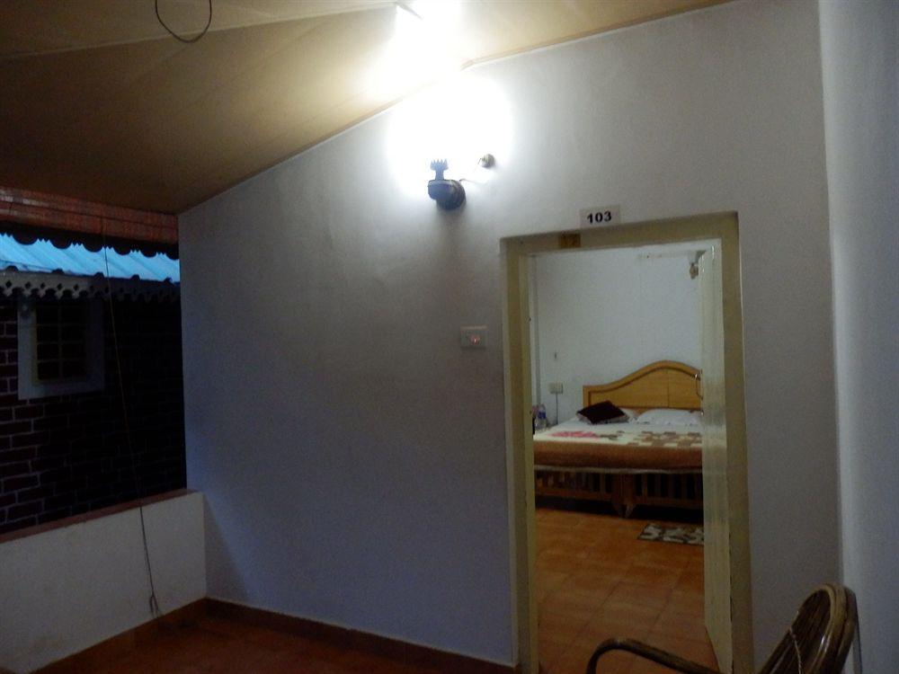 تيكَدِيْ Green Garden Cottage المظهر الخارجي الصورة