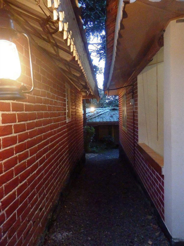تيكَدِيْ Green Garden Cottage المظهر الخارجي الصورة