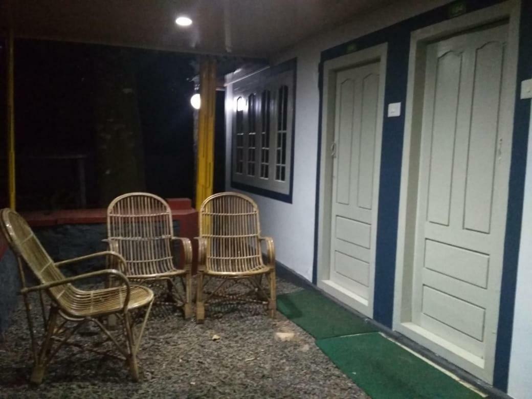 تيكَدِيْ Green Garden Cottage المظهر الخارجي الصورة